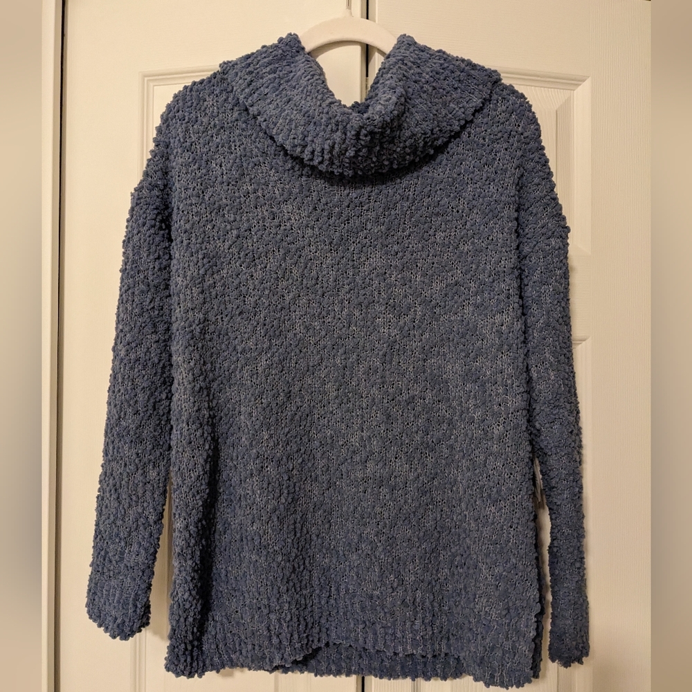 Cowl sweater